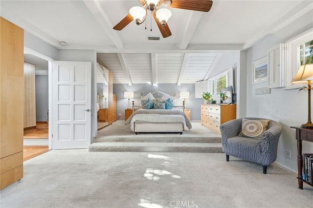 4963 Haskell, Encino, CA 91436
