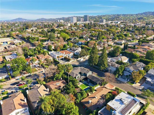 4963 Haskell, Encino, CA 91436