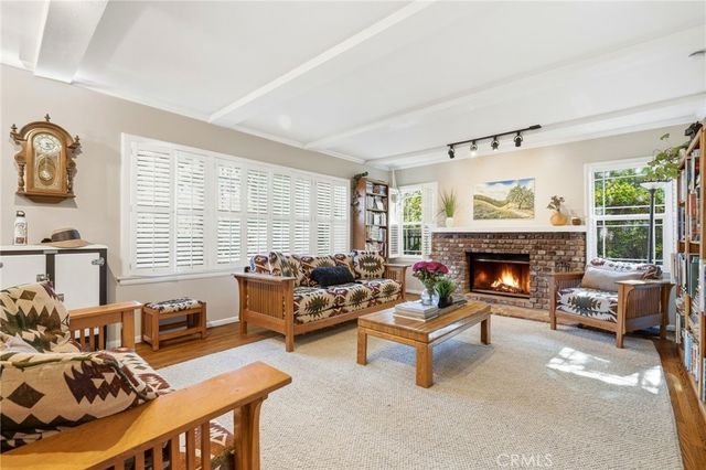 4963 Haskell, Encino, CA 91436