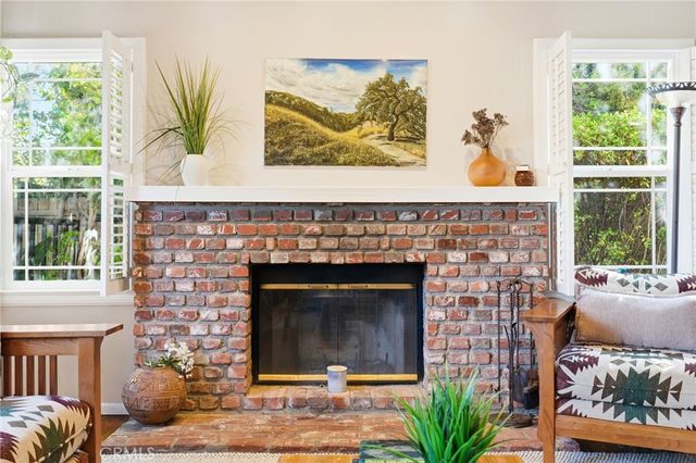 4963 Haskell, Encino, CA 91436