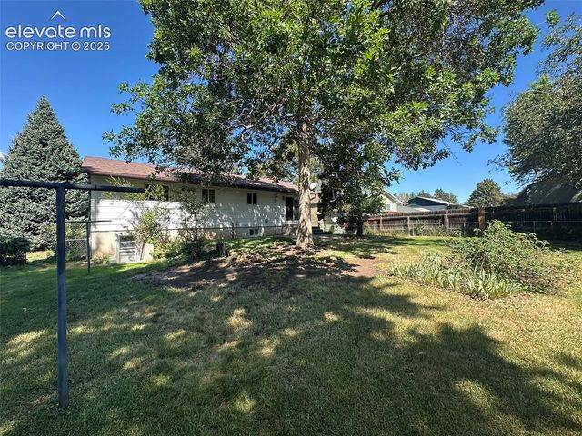 2813 Dusk Drive, Colorado Springs, CO 80918