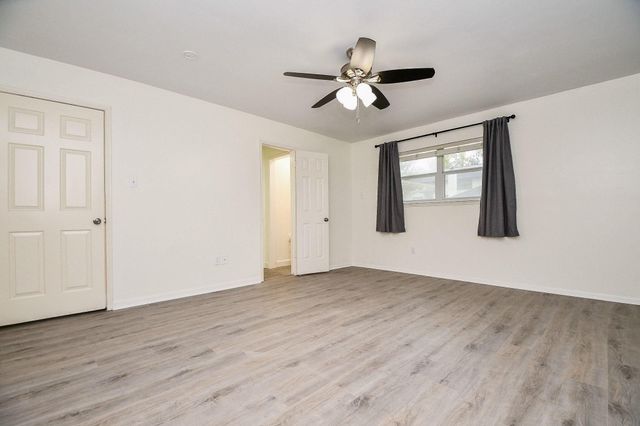 14011 Wickersham Lane, Houston, TX 77077