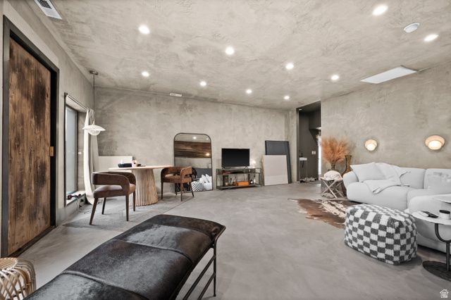 1354 S 1100 E, Salt Lake City, UT 84105