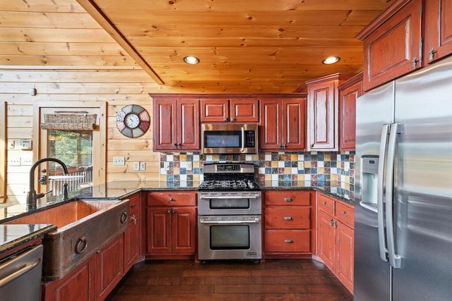 153 Beavers Cove Road, Morganton, GA 30560
