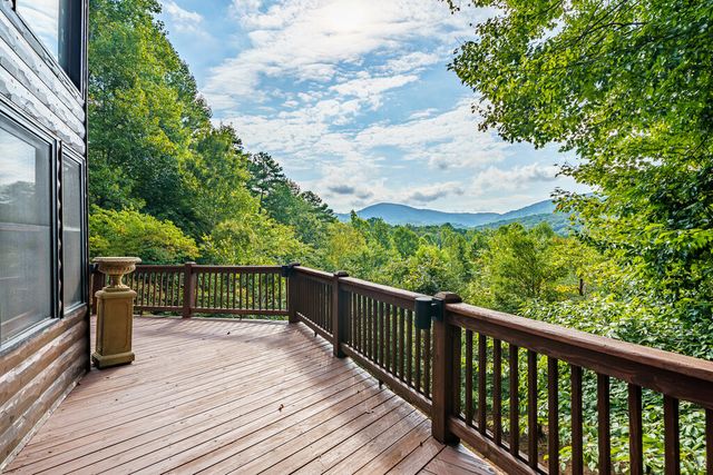 153 Beavers Cove Road, Morganton, GA 30560
