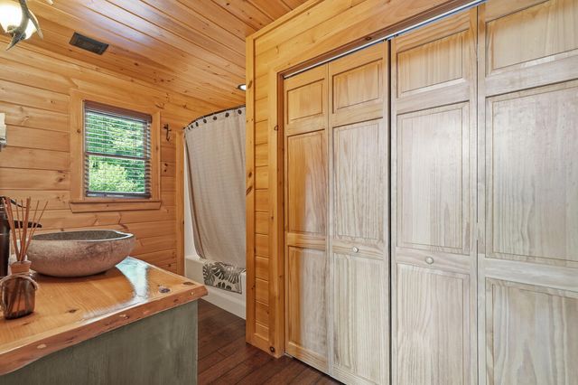 153 Beavers Cove Road, Morganton, GA 30560