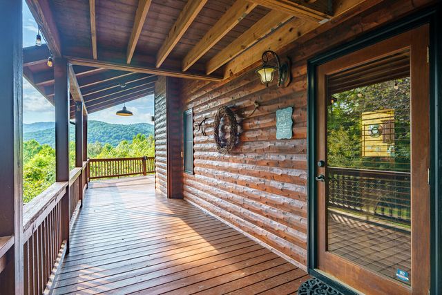 153 Beavers Cove Road, Morganton, GA 30560