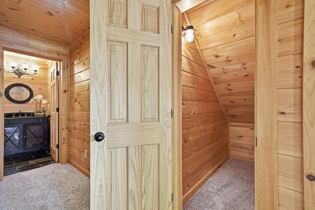 153 Beavers Cove Road, Morganton, GA 30560