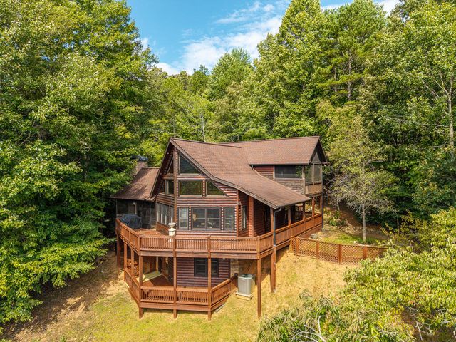 153 Beavers Cove Road, Morganton, GA 30560
