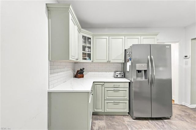 1044 S Lexan CRES, Norfolk, VA 23508