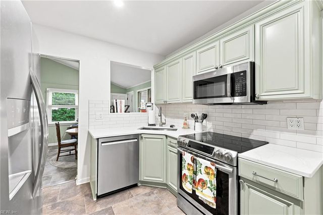 1044 S Lexan CRES, Norfolk, VA 23508