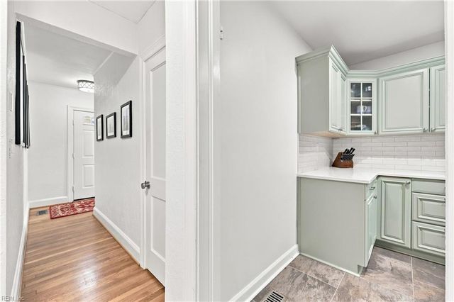 1044 S Lexan CRES, Norfolk, VA 23508
