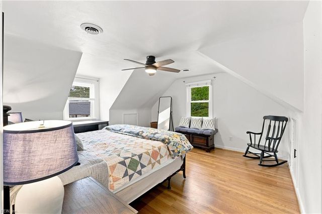 1044 S Lexan CRES, Norfolk, VA 23508