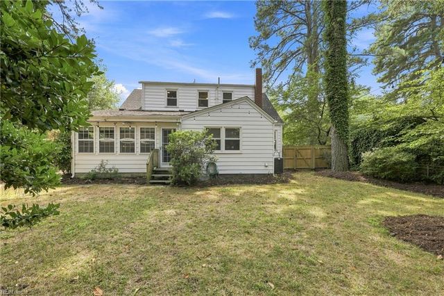1044 S Lexan CRES, Norfolk, VA 23508