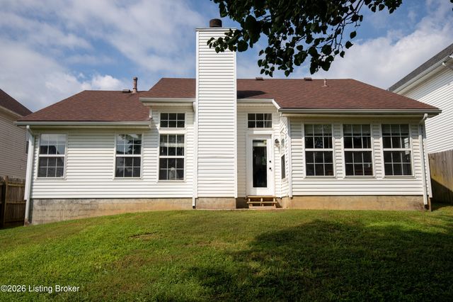 4909 Middlesex Dr, Louisville, KY 40245