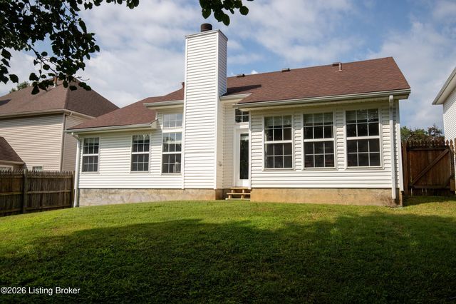 4909 Middlesex Dr, Louisville, KY 40245