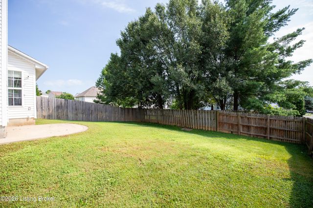 4909 Middlesex Dr, Louisville, KY 40245