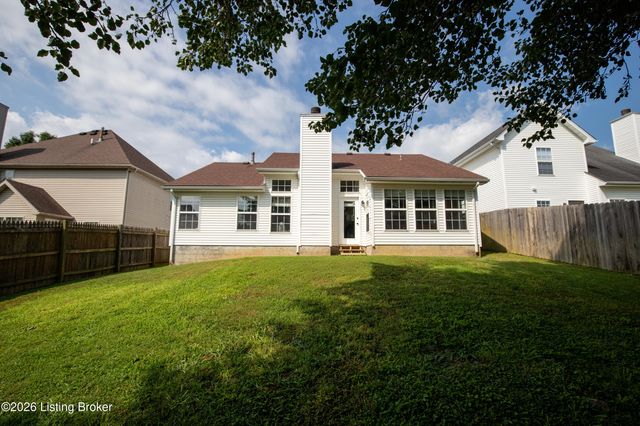 4909 Middlesex Dr, Louisville, KY 40245