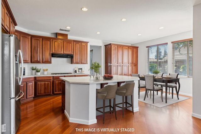 351 Ruess Rd, Ripon, CA 95366