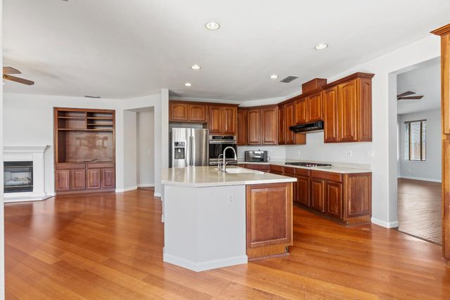 351 Ruess Rd, Ripon, CA 95366