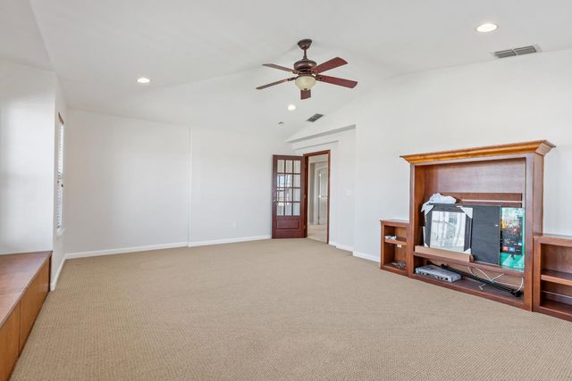 351 Ruess Rd, Ripon, CA 95366