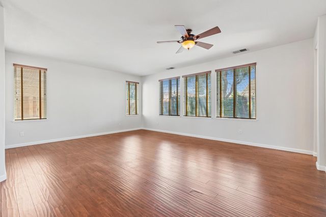 351 Ruess Rd, Ripon, CA 95366