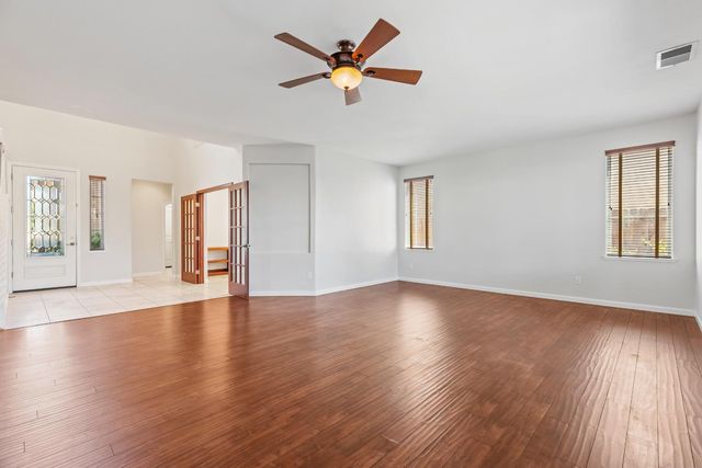 351 Ruess Rd, Ripon, CA 95366