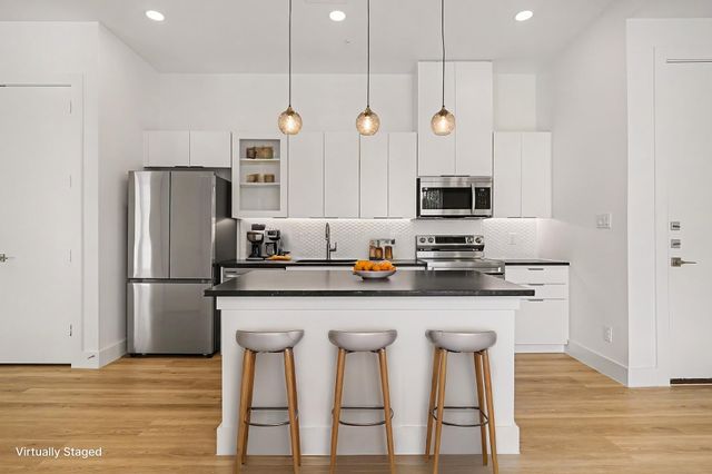 2217 N Fitzhugh Avenue 206, Dallas, TX 75204