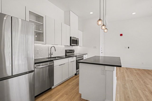 2217 N Fitzhugh Avenue 206, Dallas, TX 75204