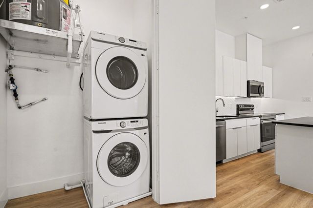 2217 N Fitzhugh Avenue 206, Dallas, TX 75204