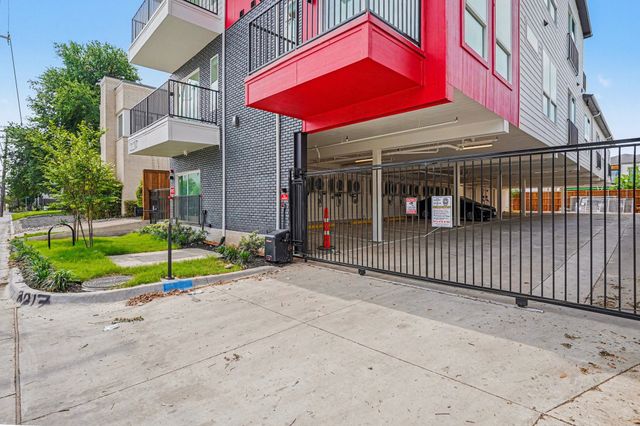 2217 N Fitzhugh Avenue 206, Dallas, TX 75204