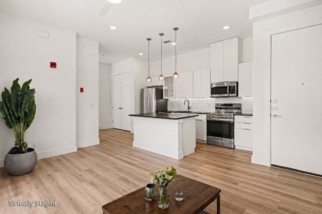 2217 N Fitzhugh Avenue 206, Dallas, TX 75204