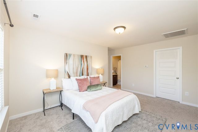 17633 Memorial Tournament Dr, Moseley, VA 23120