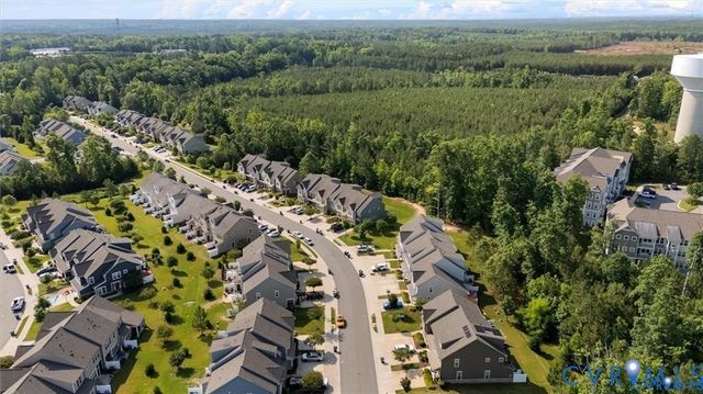 17633 Memorial Tournament Dr, Moseley, VA 23120