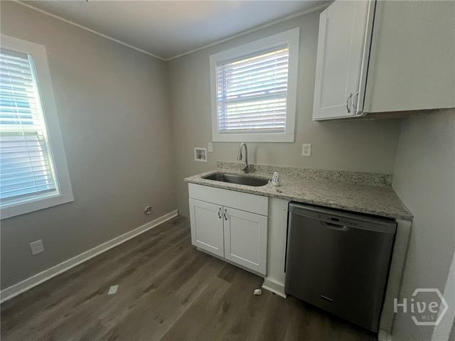 13 W 52nd Street, Savannah, GA 31405