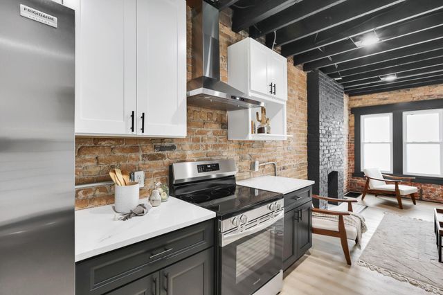 1010 Bruck Street, Columbus, OH 43206