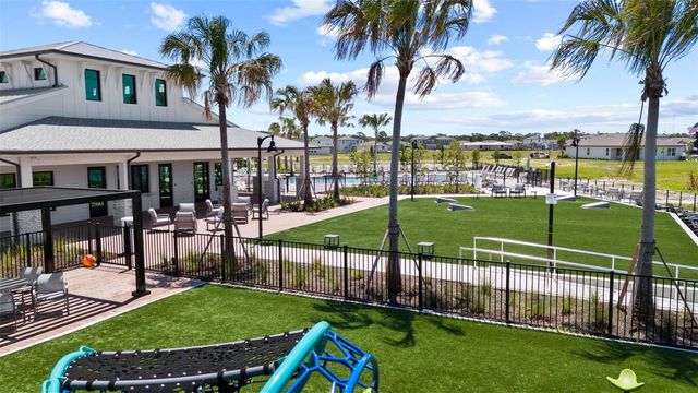 285 HOLLY BANK AVENUE, Nokomis, FL 34275