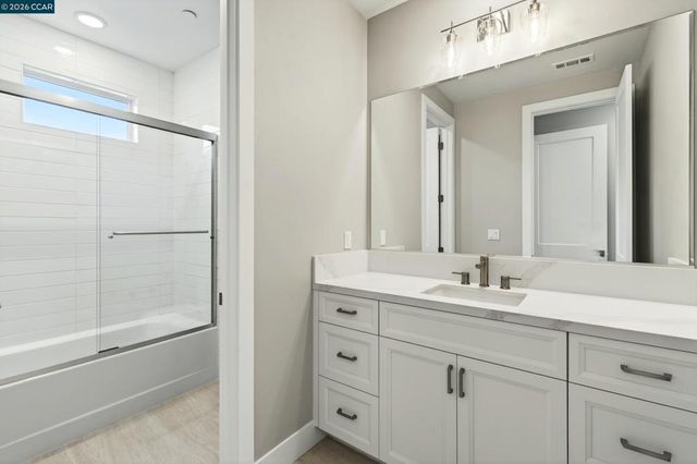 90 Woodbury Highlands Place 10, Lafayette, CA 94549