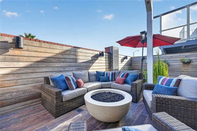 6257 Majorca, Long Beach, CA 90803