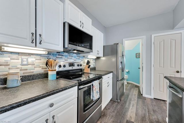 905 Wyden DR, Virginia Beach, VA 23462