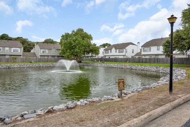 905 Wyden DR, Virginia Beach, VA 23462
