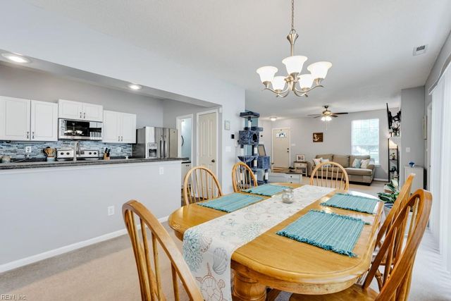 905 Wyden DR, Virginia Beach, VA 23462
