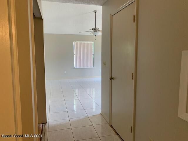1098 Elmsford Street NW, Palm Bay, FL 32907