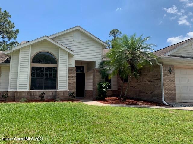 1098 Elmsford Street NW, Palm Bay, FL 32907