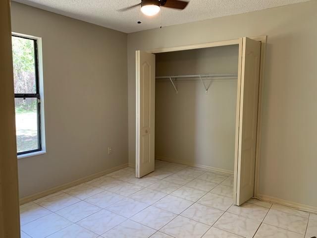 1098 Elmsford Street NW, Palm Bay, FL 32907