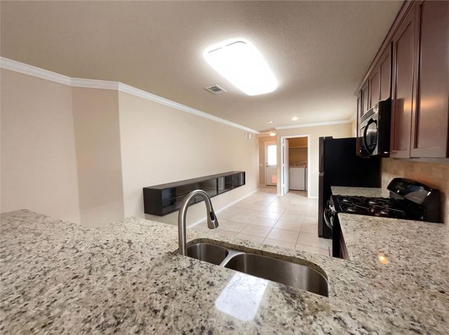 7208 Outfitter DR, Austin, TX 78744