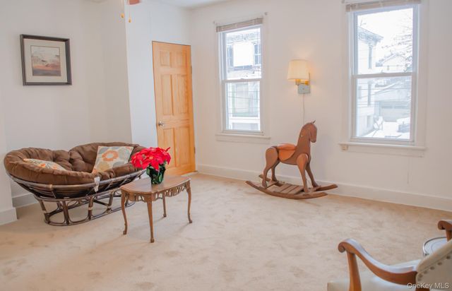 49 Gill Street, Kingston, NY 12401