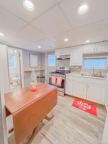 49 Gill Street, Kingston, NY 12401