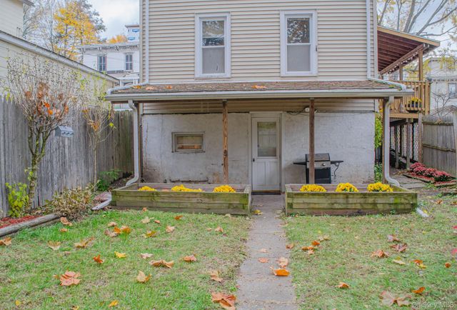 49 Gill Street, Kingston, NY 12401