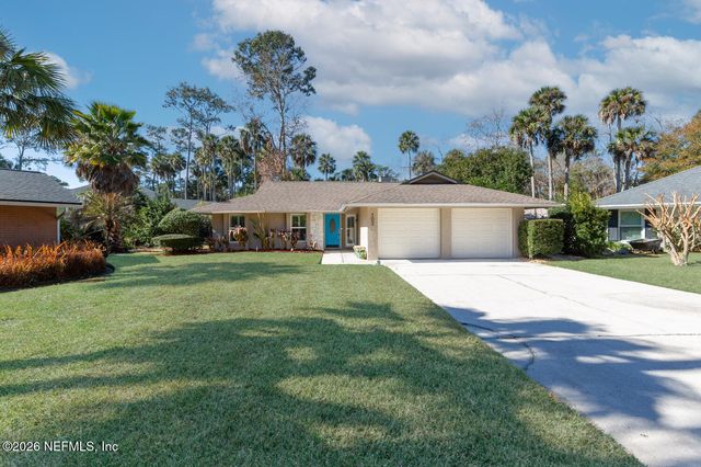 102 PALMERA Court, Ponte Vedra Beach, FL 32082